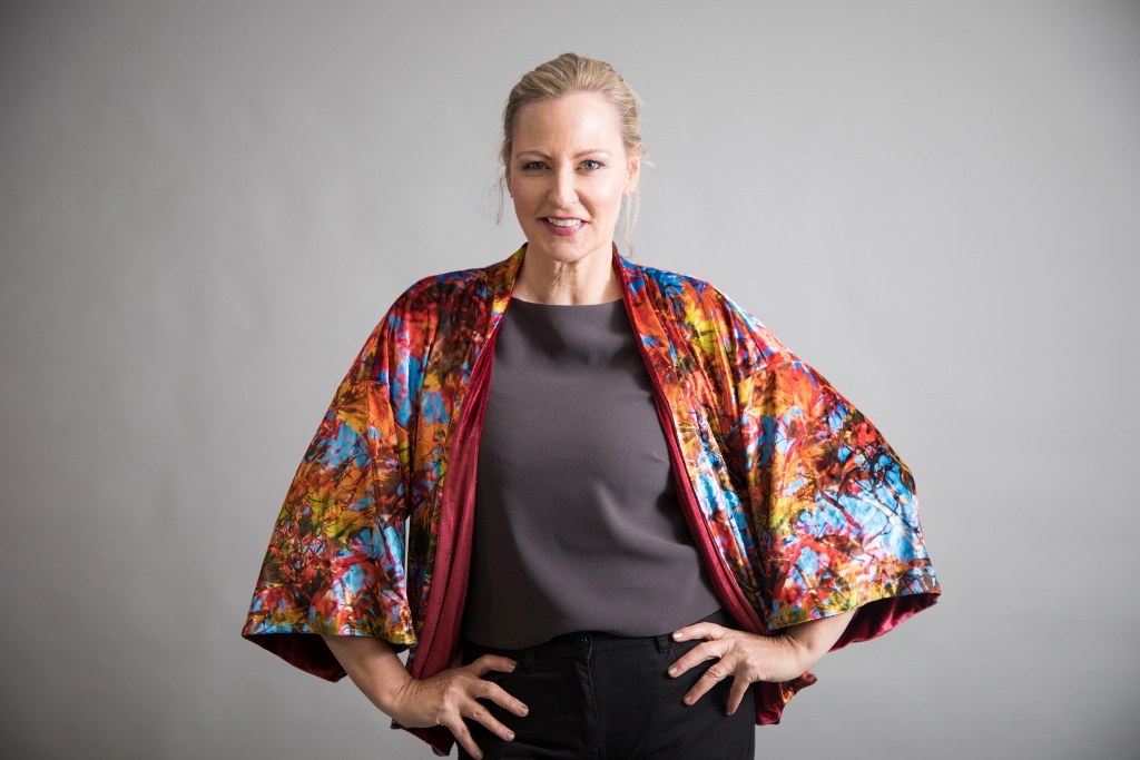 REVERSIBLE VELVET KIMONO - BLUE SKY ACER - Image 6