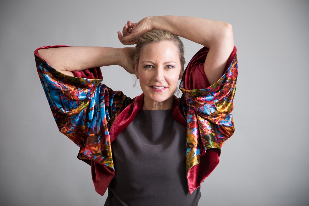 REVERSIBLE VELVET KIMONO - BLUE SKY ACER - Image 3