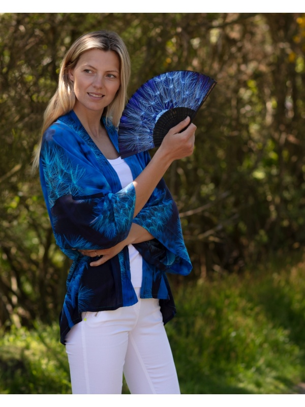 From My Mother's Garden hand opening hand fans are handmade in the traditional Oriental and Japanese style using the exclusive nature-inspired prints from the range. The Wishes fan has black spines and and handle with a blue Dandelion Clock print. They come with a matching pouch