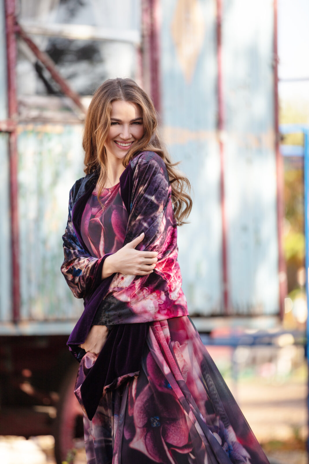 From My Mother's Garden large velvet stole in the rich and luxurious Jewel Hydrangea print with an aubergine plain reverse, perfect for parties and special occasions and to add a touch of luxury to your outfit