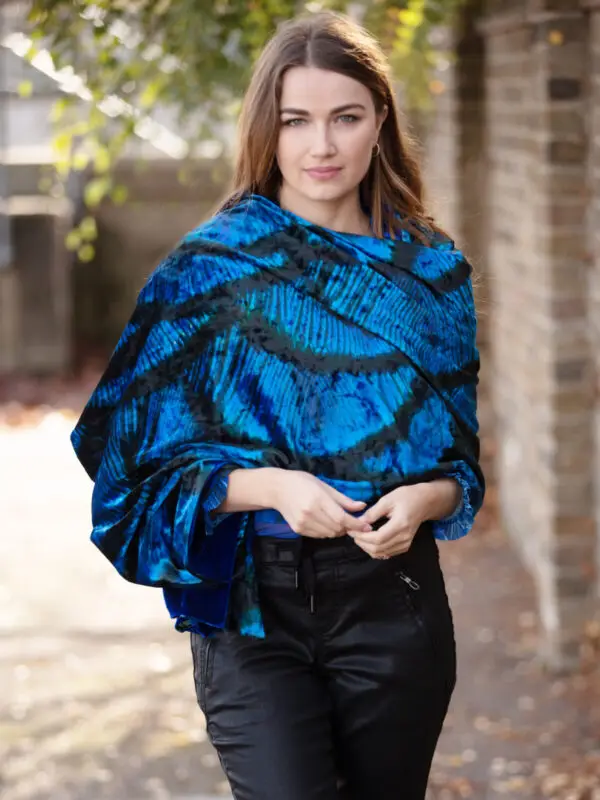 From My Mother's Garden large velvet stole in the rich and luxurious Peacock print with a cobalt blue plain reverse, perfect for parties and special occasions and to add a splash of colour to your outfit