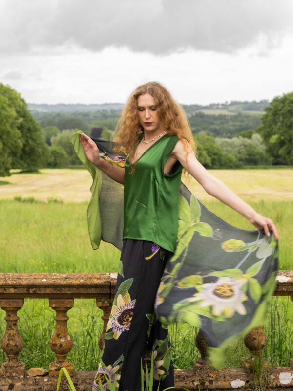 Passionflower Crepe Palazzo Trousers are a lovely lightweight trouser with an elasticated waist