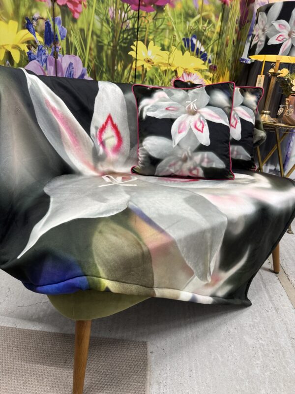Gladiolus Nanus Nymph Throw and Cushions in velour with a fleece back