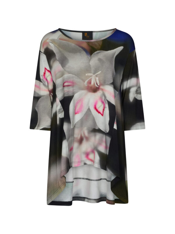 From My Mother's Garden Gladiolus Nymph High Low Jersey Tunic is made of a good quality stretch fabric and generously sized