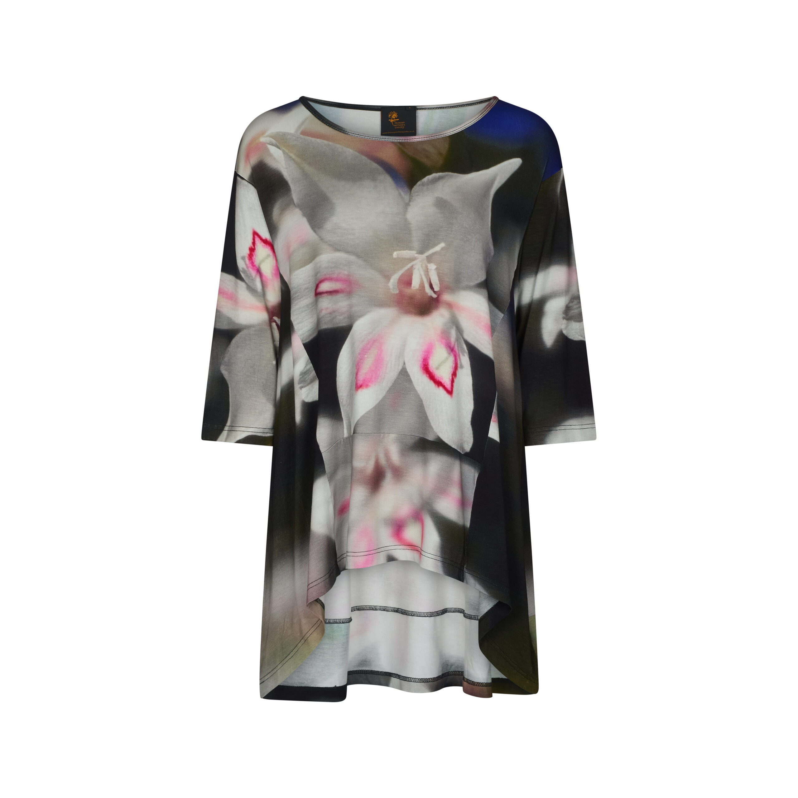 From My Mother's Garden Gladiolus Nymph High Low Jersey Tunic is made of a good quality stretch fabric and generously sized