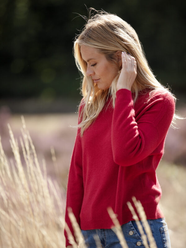 The From My Mother's Garden Rouge jumper has a dropped shoulder and full length sleeve makes for a flattering silhouette