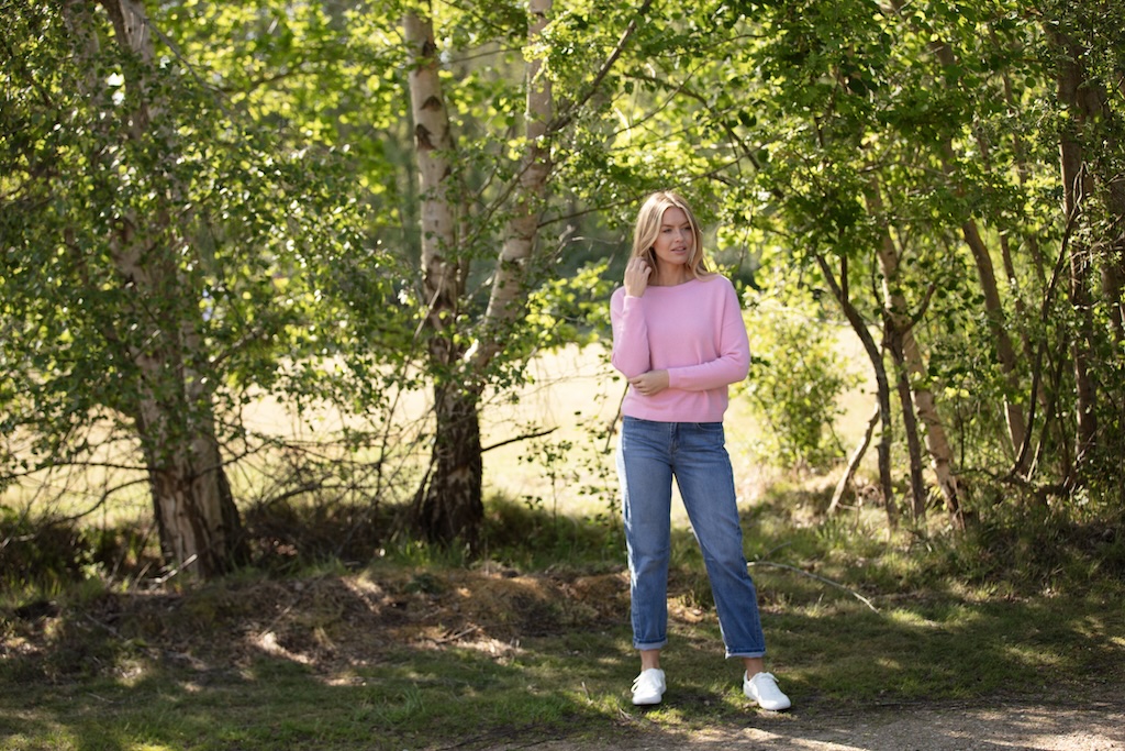 Lightweight pink knit jumper for women styled casually with jeans